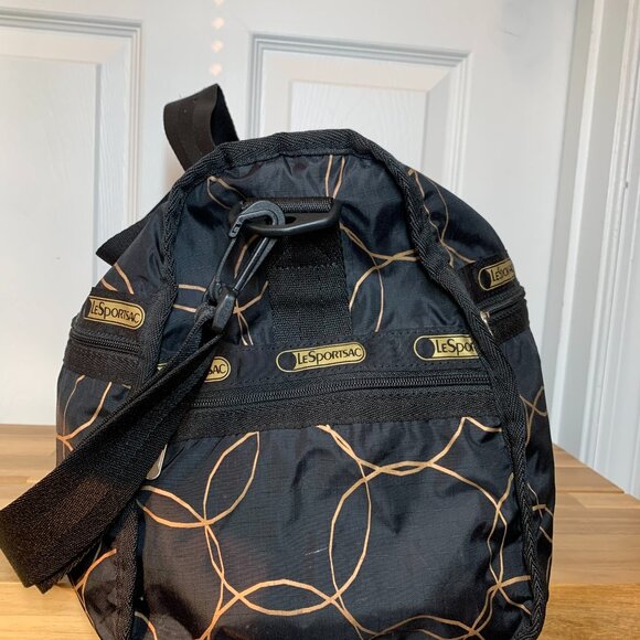 LeSportsac Black & Gold Geometric Nylon Duffel Bag – Weekender Travel Tote w/ St - Picture 7 of 12